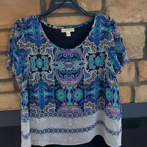 Like new blouse with black liner